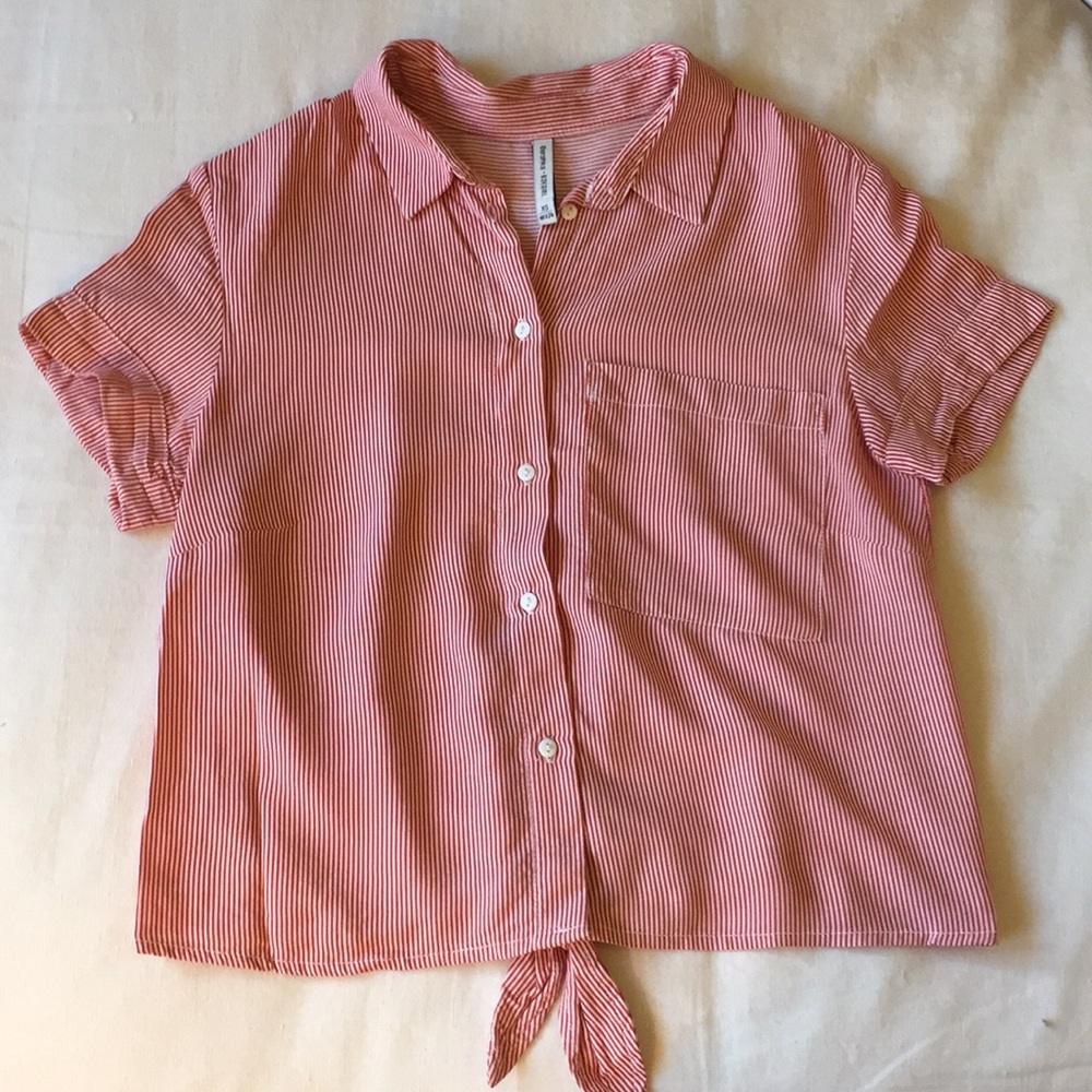 Button down Bershka too